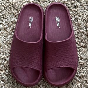 32 Degrees Unisex Slide Sandals Women’s 9-10 Mens 7-8 Summer Beach Shower Shoes